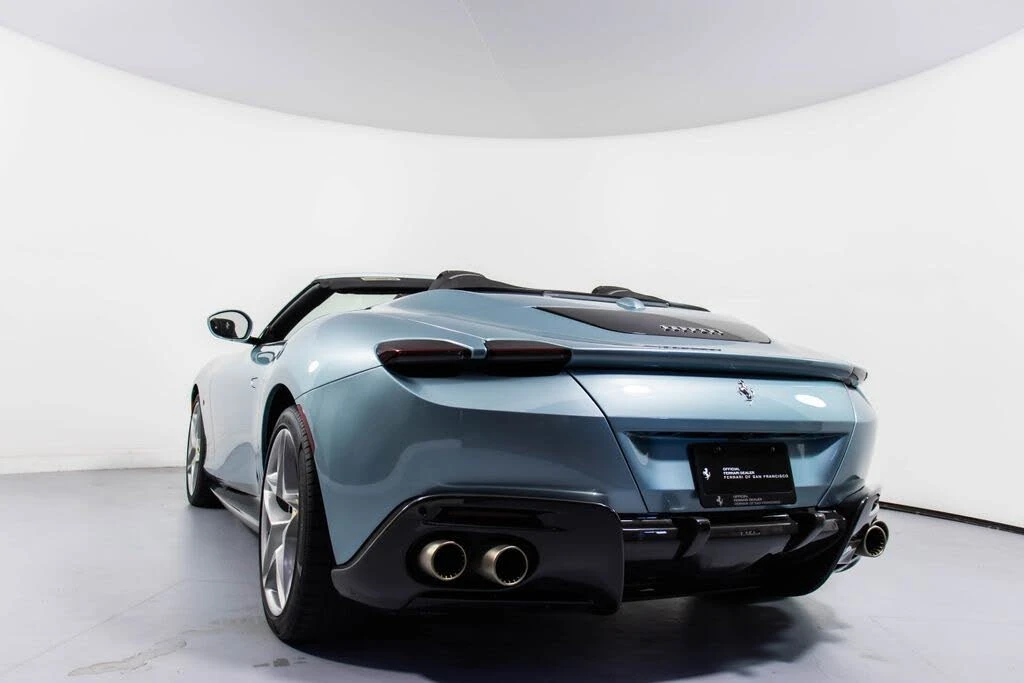 2024 Ferrari Roma Spider - Image 25 of 31