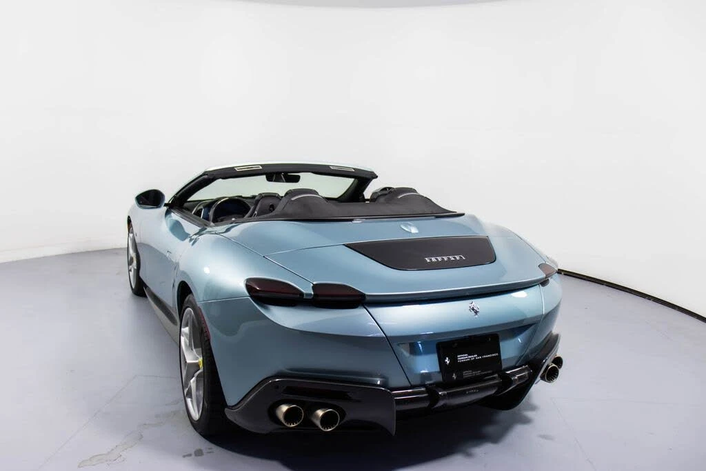 2024 Ferrari Roma Spider - Image 24 of 31