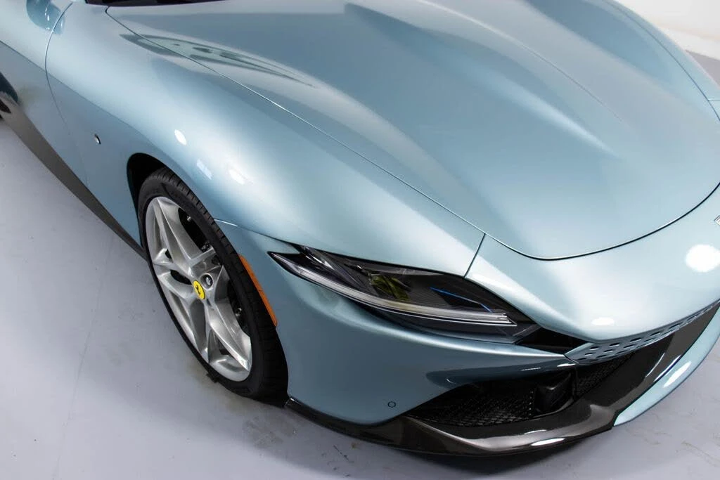 2024 Ferrari Roma Spider - Image 12 of 31