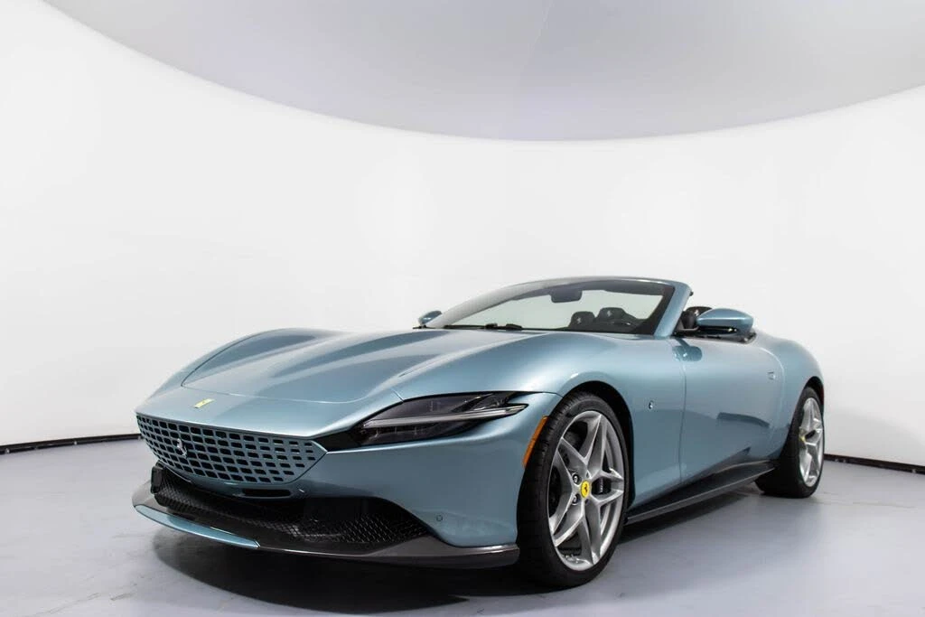 2024 Ferrari Roma Spider - Image 28 of 31