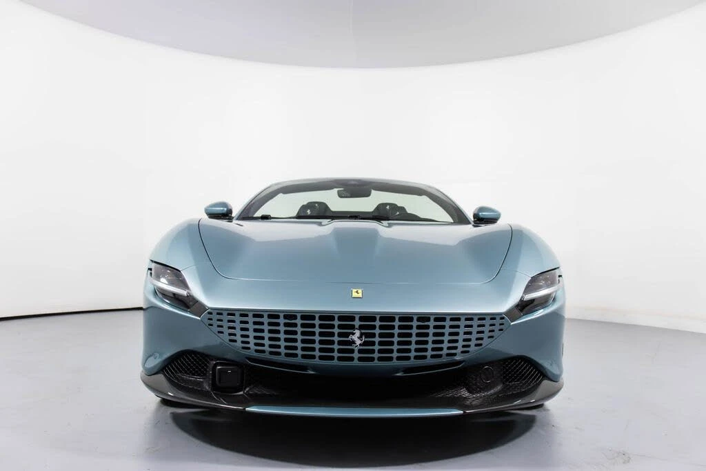 2024 Ferrari Roma Spider - Image 11 of 31