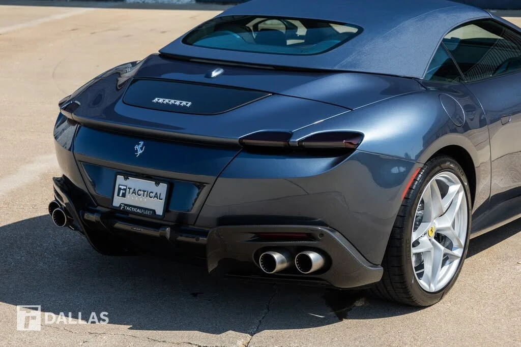 2024 Ferrari Roma Spider - Image 16 of 31