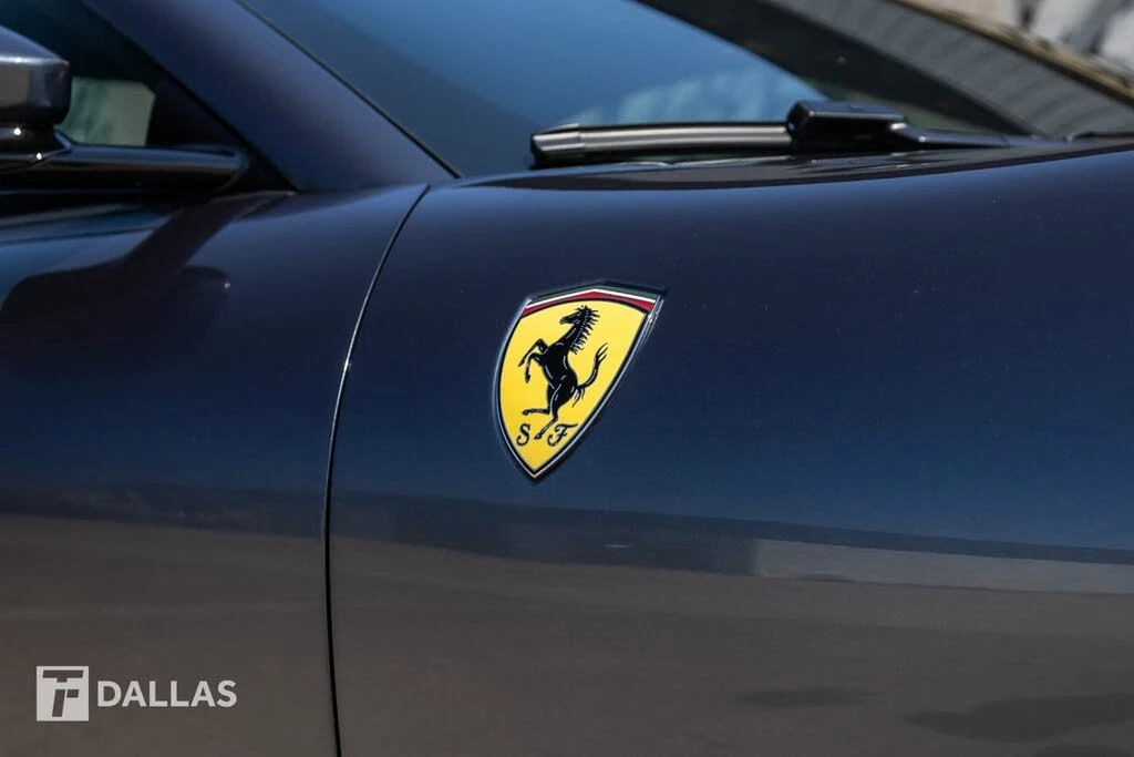 2024 Ferrari Roma Spider - Image 20 of 31