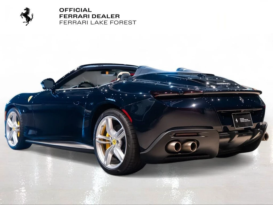 2024 Ferrari Roma Spider - Image 2 of 31