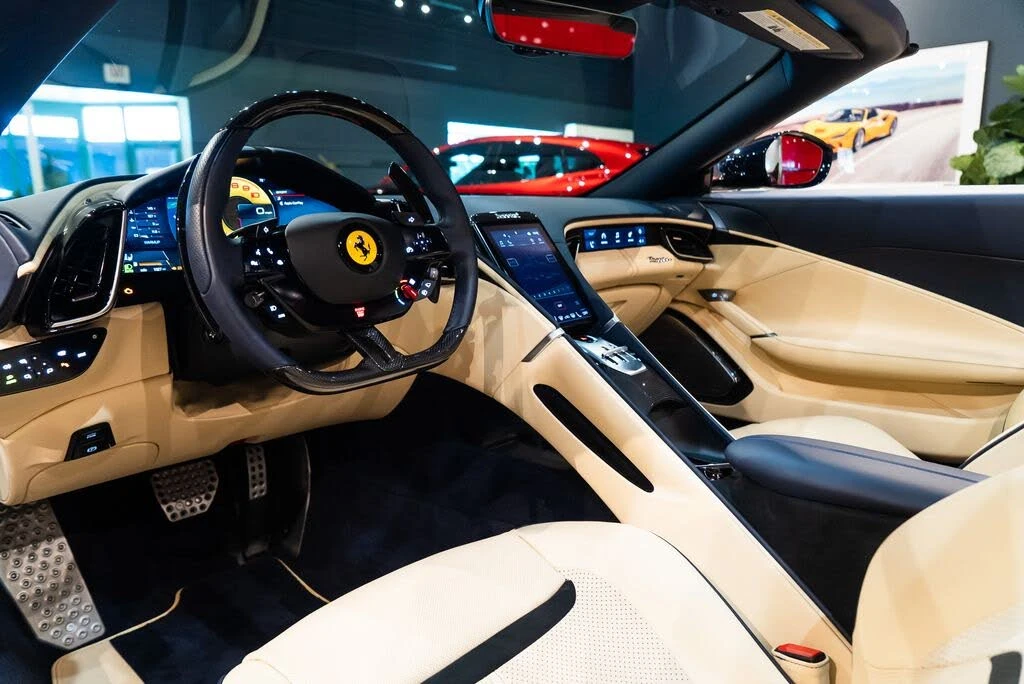2024 Ferrari Roma Spider - Image 23 of 31