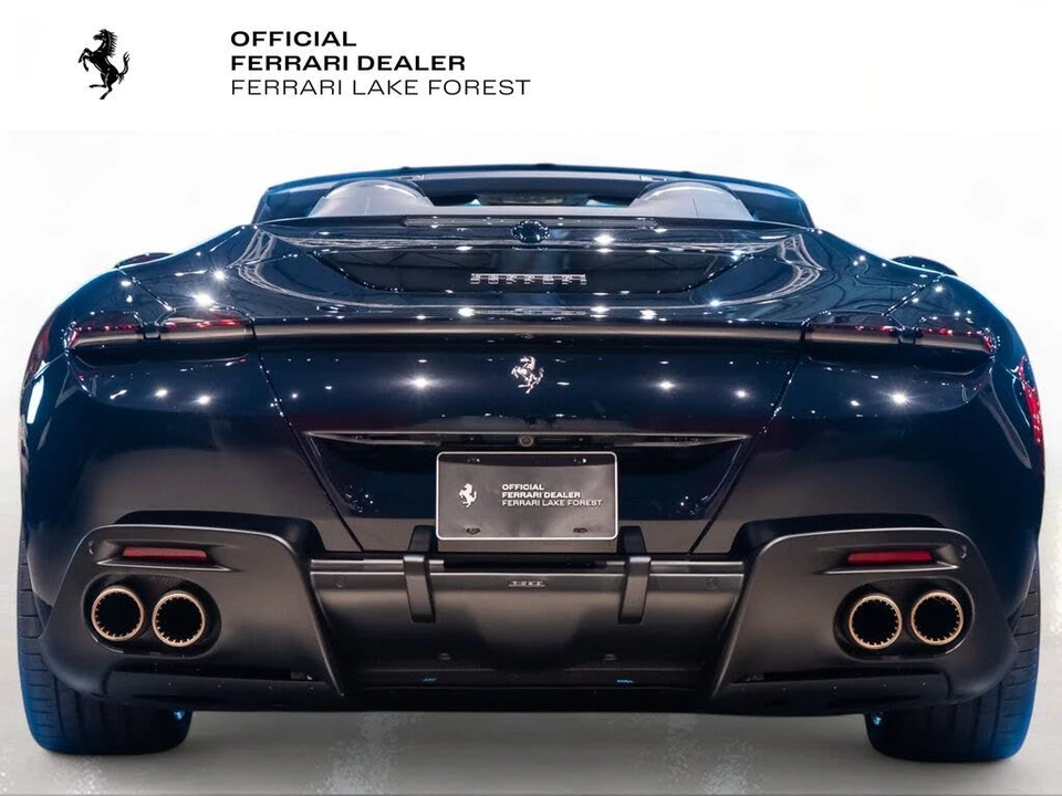 2024 Ferrari Roma Spider - Image 11 of 31