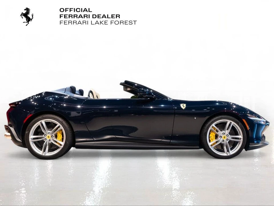 2024 Ferrari Roma Spider - Image 9 of 31