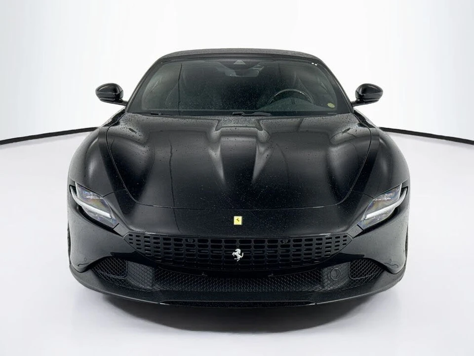 2024 Ferrari Roma Spider - Image 10 of 31