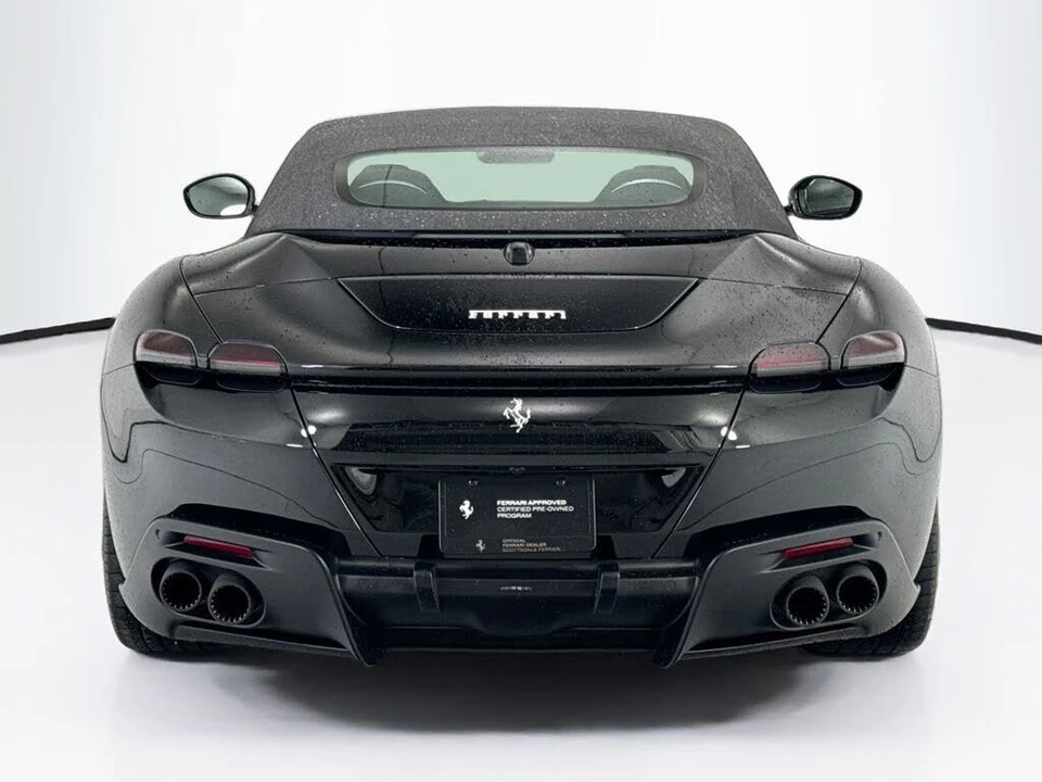 2024 Ferrari Roma Spider - Image 14 of 31