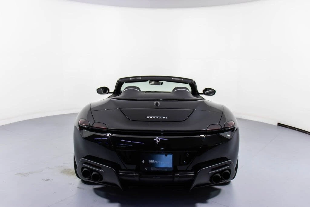 2024 Ferrari Roma Spider - Image 7 of 31