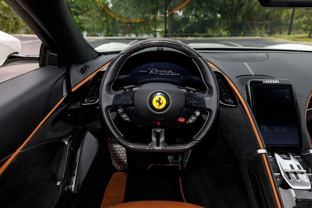 2024 Ferrari Roma Spider - Image 20 of 31