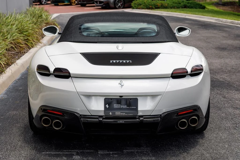 2024 Ferrari Roma Spider - Image 4 of 31