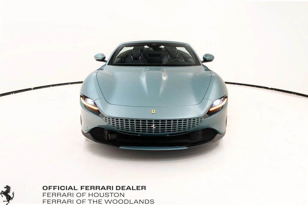 2024 Ferrari Roma Spider - Image 9 of 31