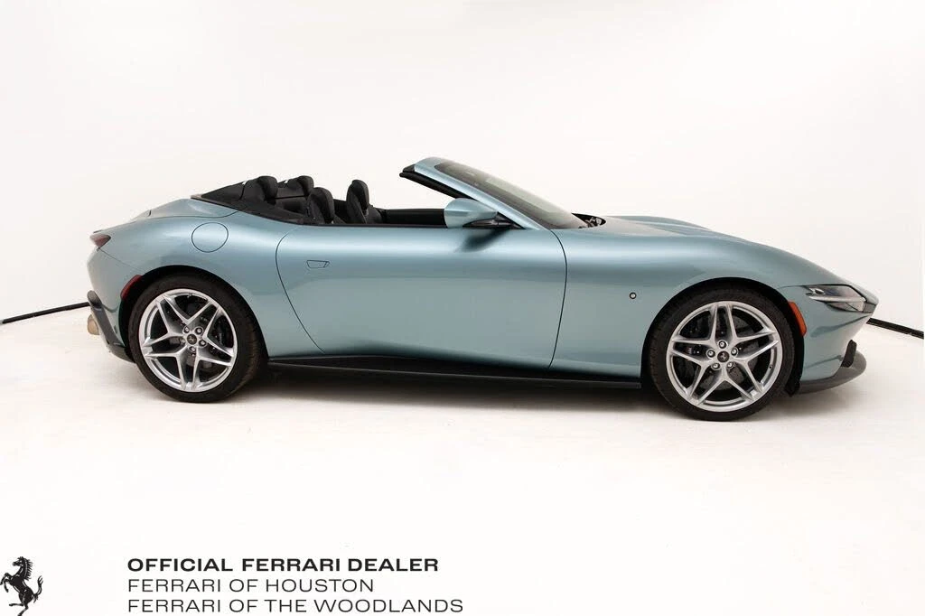 2024 Ferrari Roma Spider - Image 3 of 31