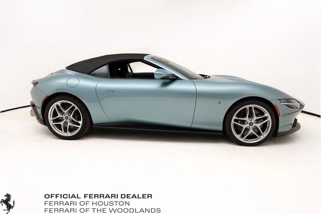 2024 Ferrari Roma Spider - Image 25 of 31