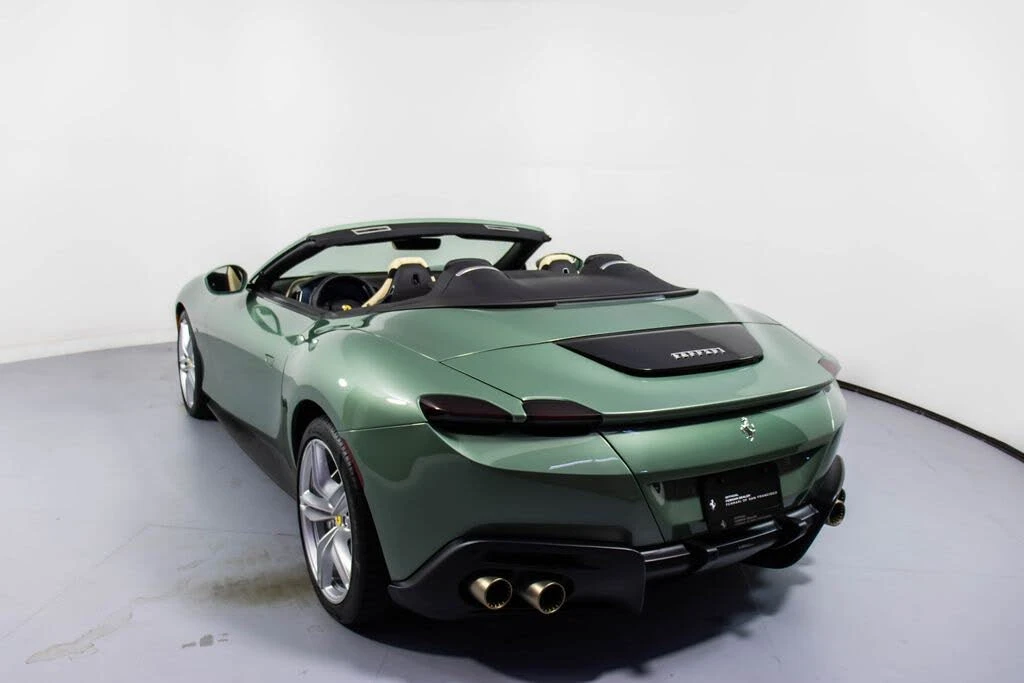 2024 Ferrari Roma Spider - Image 26 of 31