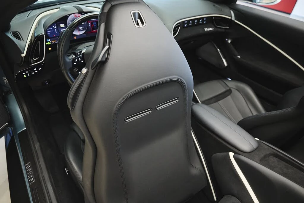 2024 Ferrari Roma Spider - Image 23 of 31