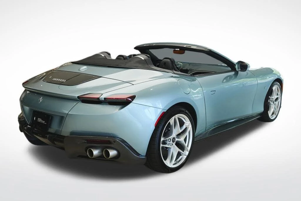 2024 Ferrari Roma Spider - Image 5 of 31
