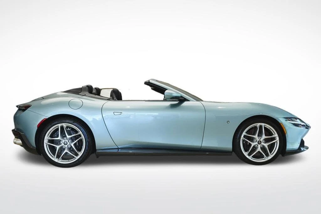 2024 Ferrari Roma Spider - Image 6 of 31