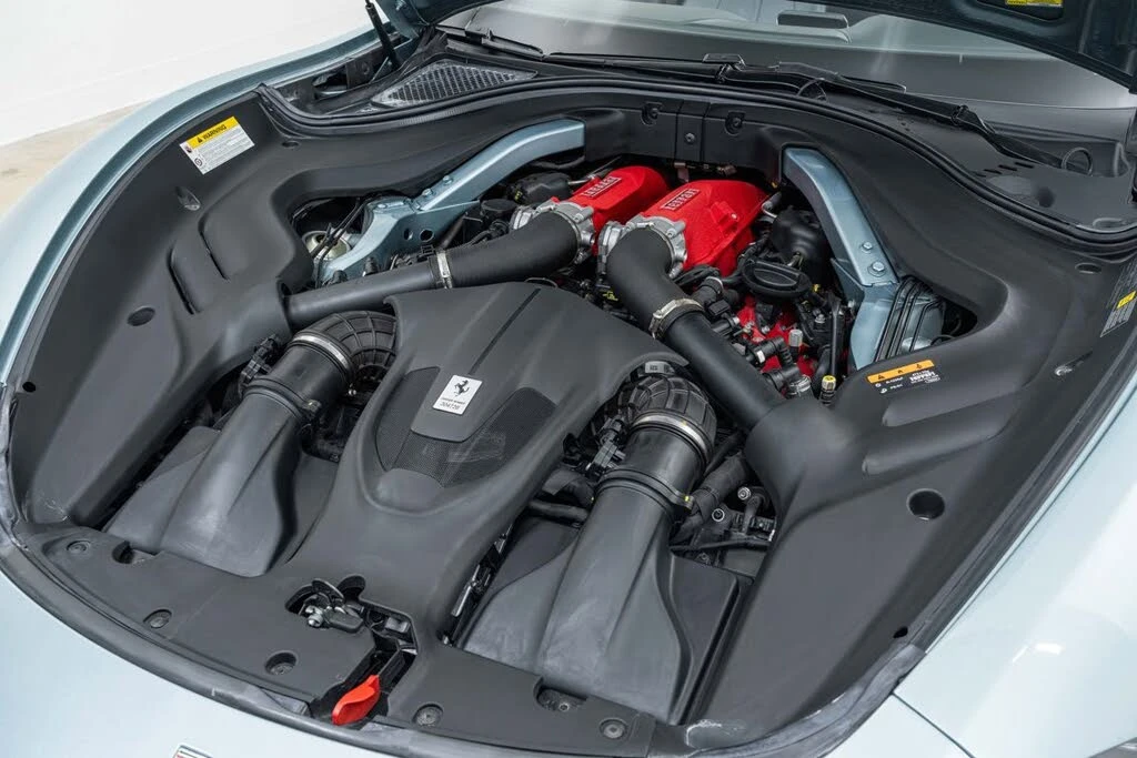 2024 Ferrari Roma Spider - Image 22 of 31