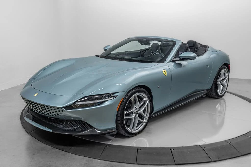 2024 Ferrari Roma Spider - Image 12 of 31