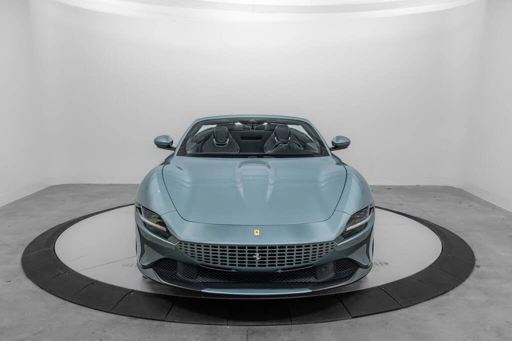 2024 Ferrari Roma Spider - Image 9 of 31