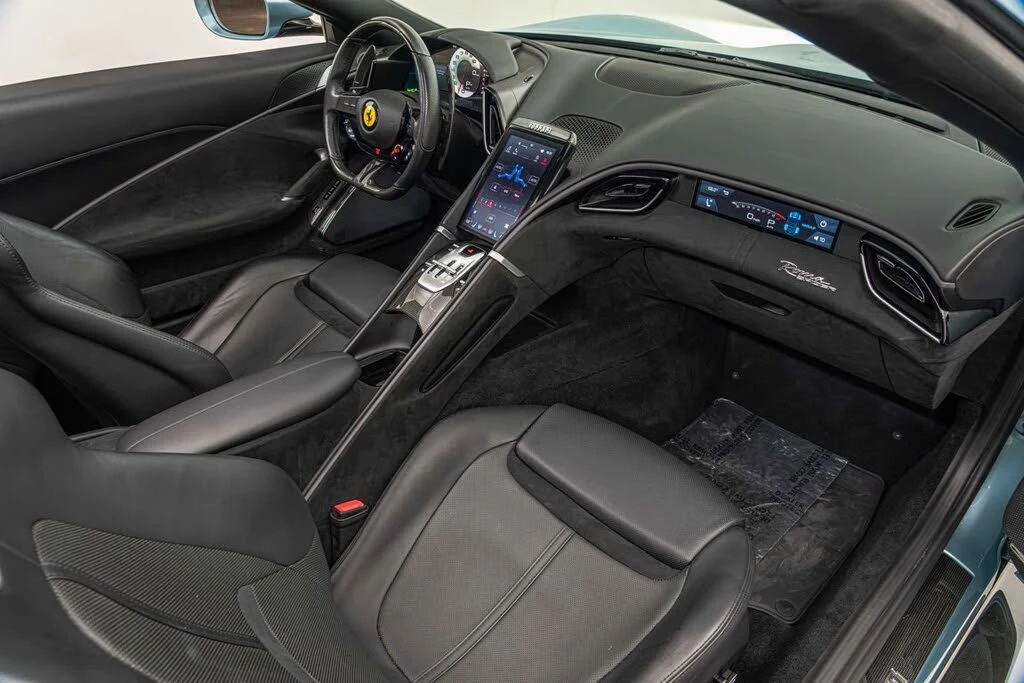 2024 Ferrari Roma Spider - Image 31 of 31