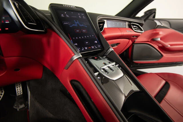 2024 Ferrari Roma Spider - Image 16 of 20