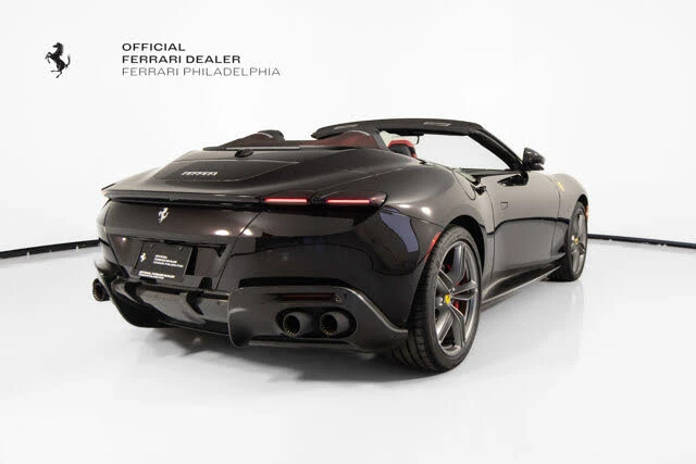 2024 Ferrari Roma Spider - Image 8 of 20