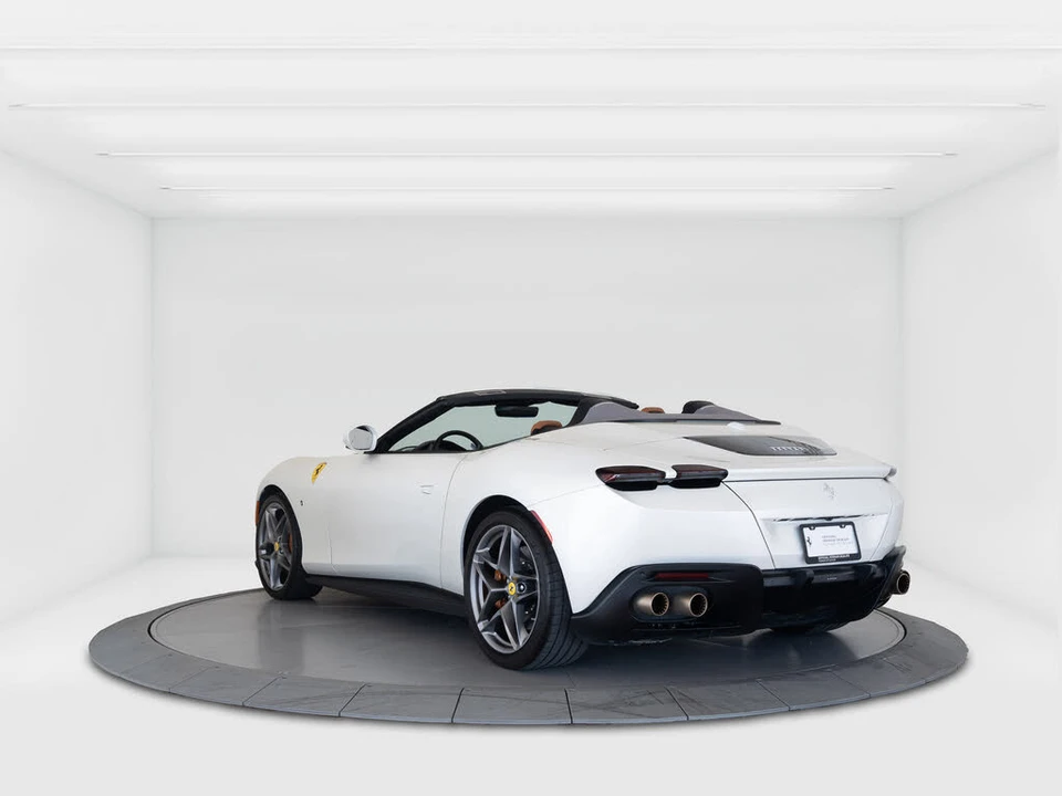2024 Ferrari Roma Spider - Image 3 of 7