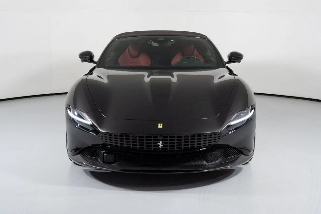 2024 Ferrari Roma Spider - Image 8 of 31