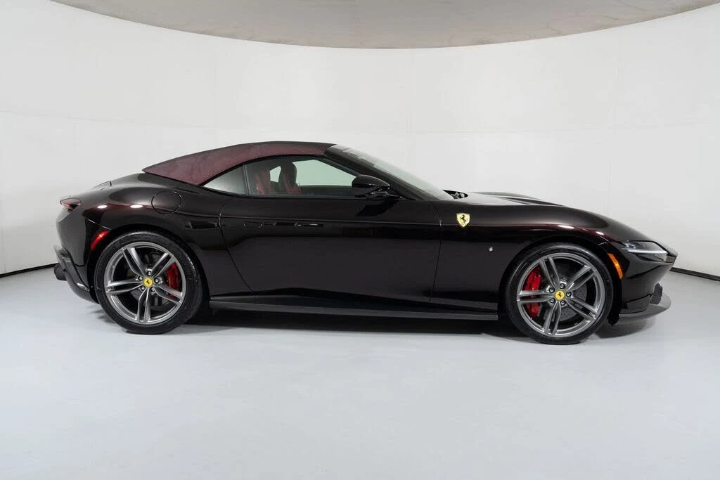 2024 Ferrari Roma Spider - Image 20 of 31