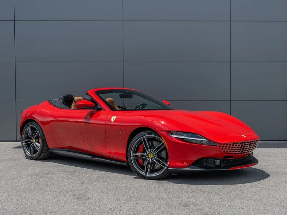 2024 Ferrari Roma Spider - Image 6 of 6
