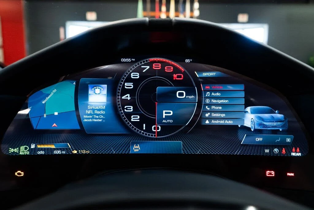 2024 Ferrari Roma Spider - Image 29 of 31