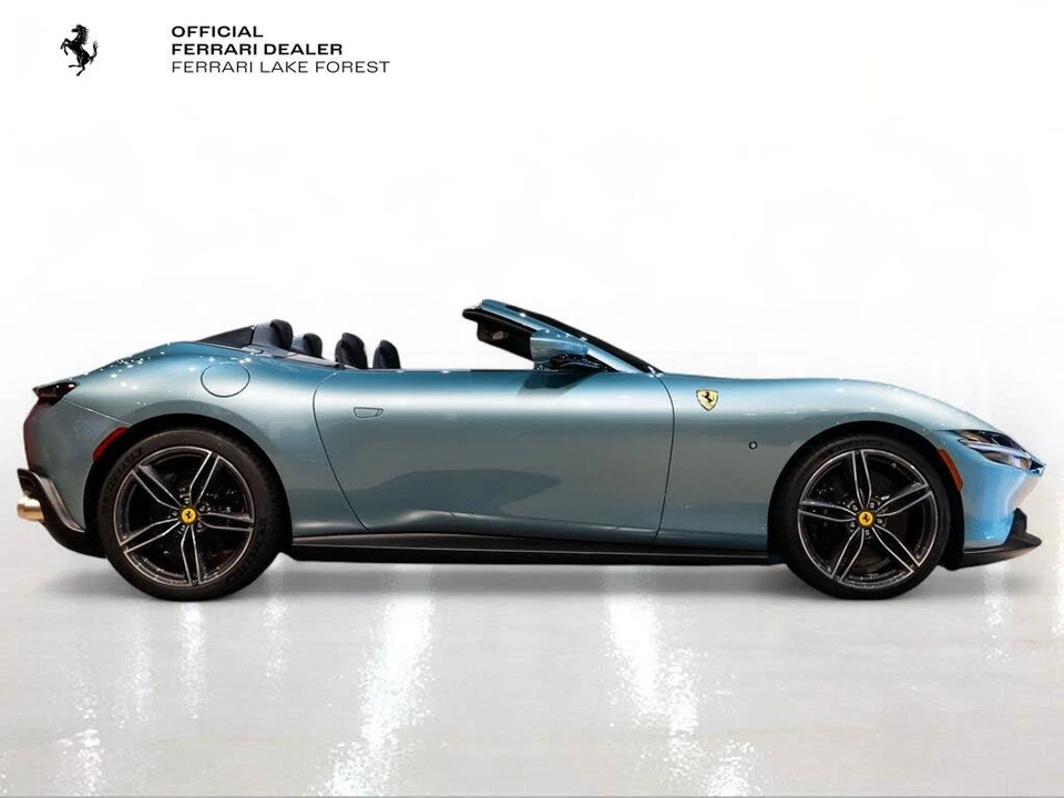 2024 Ferrari Roma Spider - Image 9 of 31