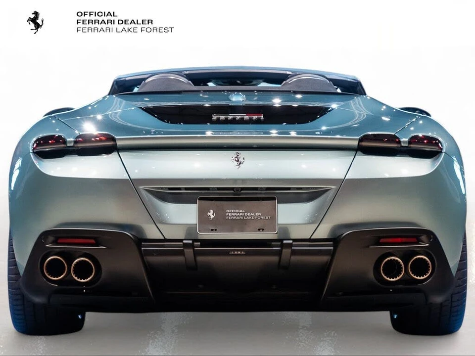2024 Ferrari Roma Spider - Image 11 of 31