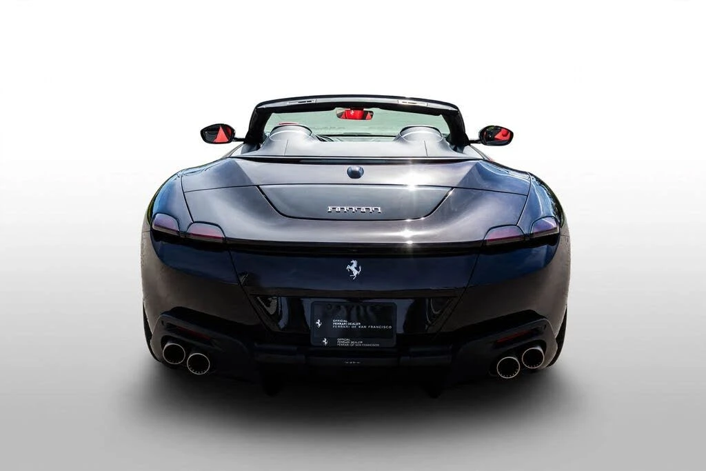 2024 Ferrari Roma Spider - Image 7 of 31