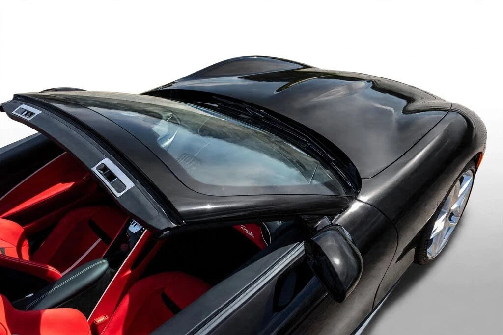 2024 Ferrari Roma Spider - Image 18 of 31