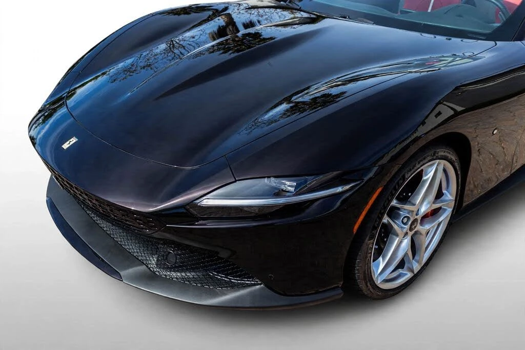 2024 Ferrari Roma Spider - Image 30 of 31