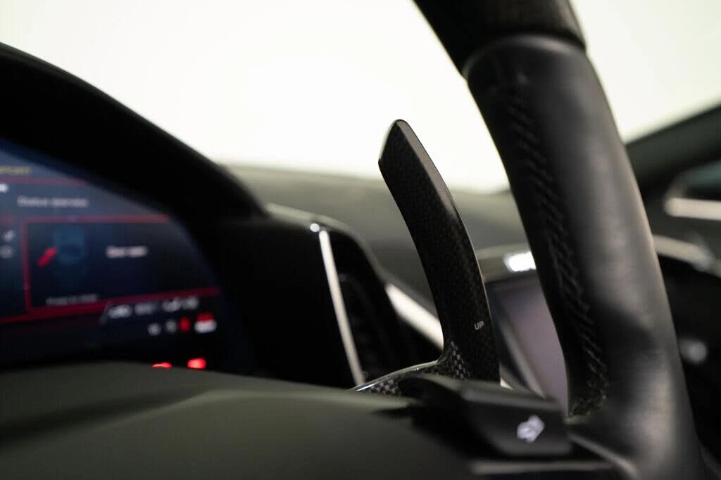 2024 Ferrari Roma Spider - Image 27 of 31