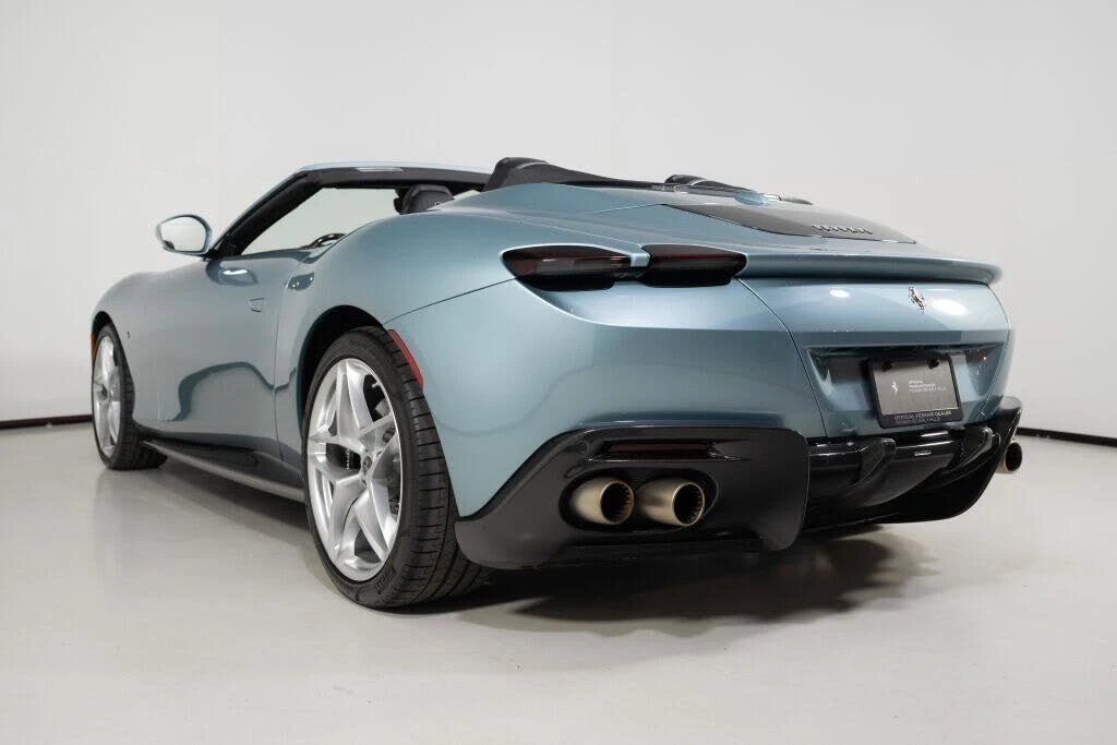 2024 Ferrari Roma Spider - Image 4 of 31