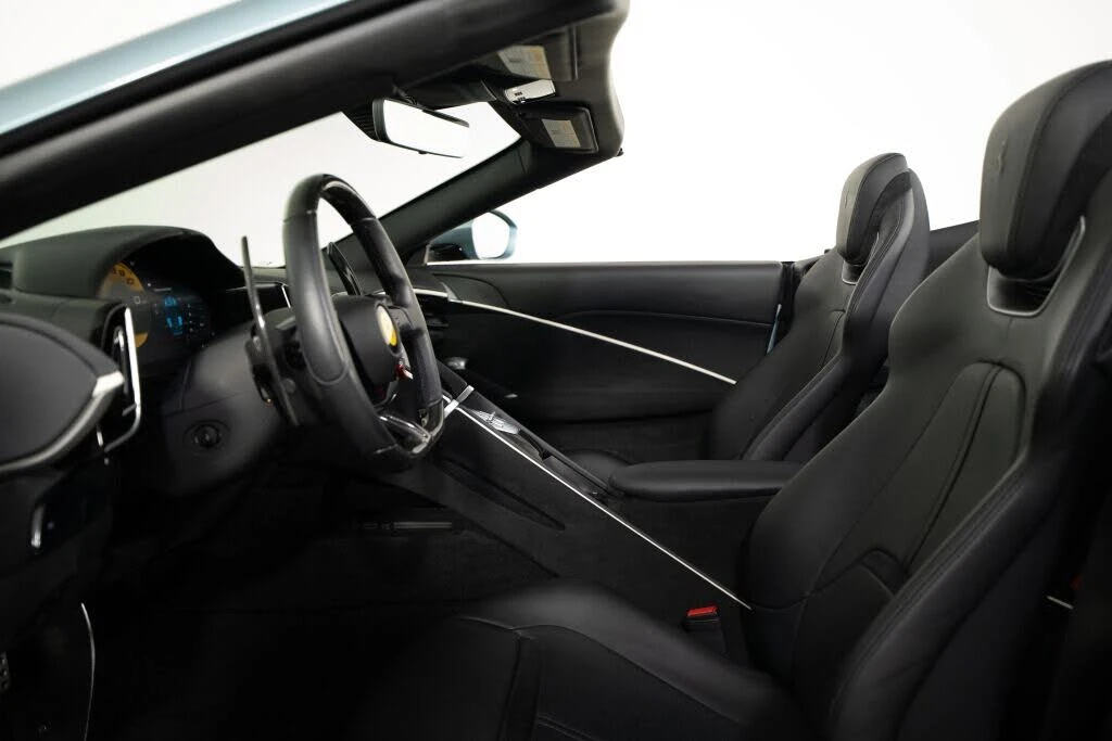 2024 Ferrari Roma Spider - Image 10 of 31