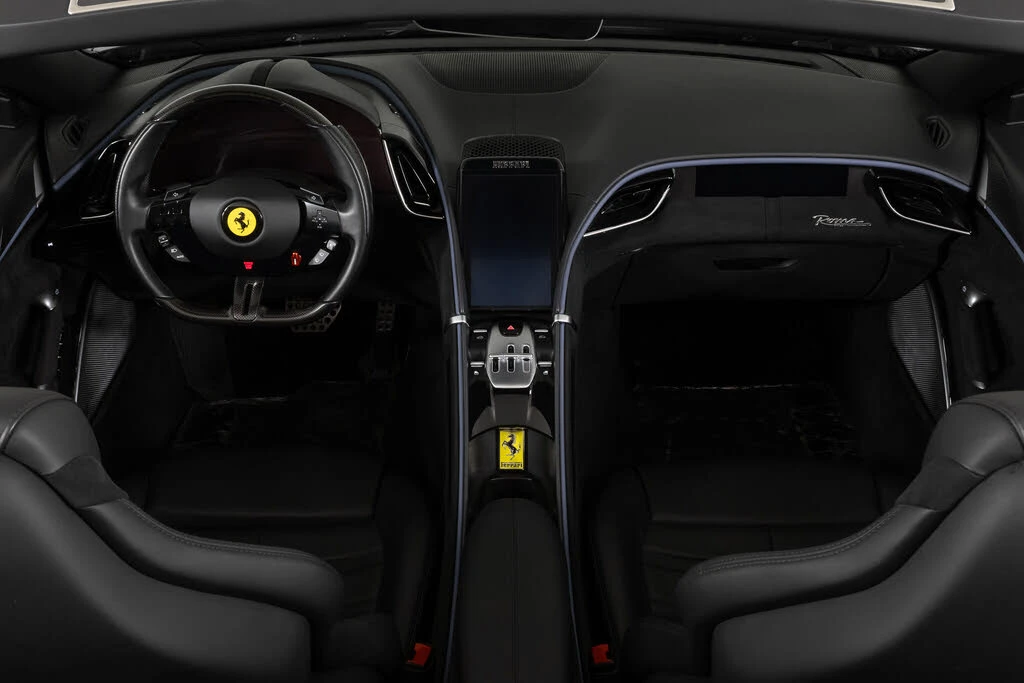 2024 Ferrari Roma Spider - Image 25 of 31