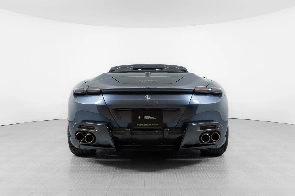 2024 Ferrari Roma Spider - Image 9 of 31