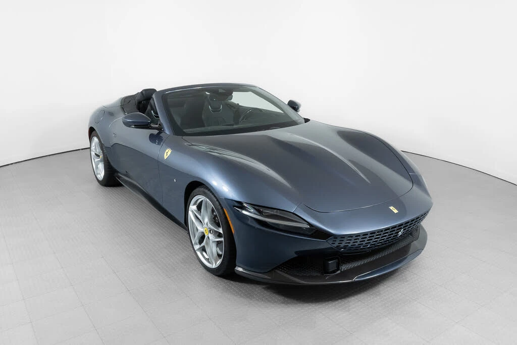 2024 Ferrari Roma Spider - Image 15 of 31