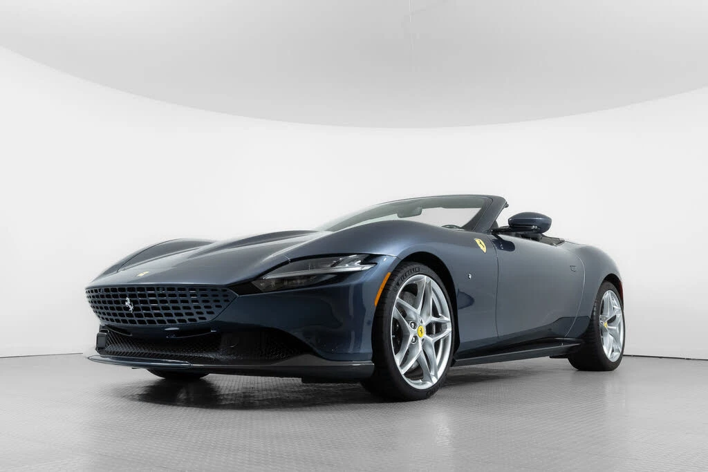 2024 Ferrari Roma Spider - Image 11 of 31