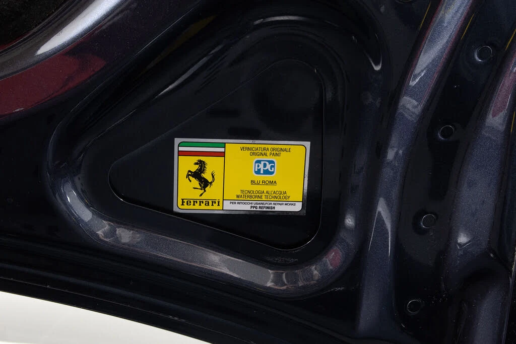 2024 Ferrari Roma Spider - Image 28 of 31