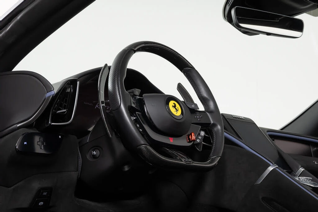2024 Ferrari Roma Spider - Image 5 of 31
