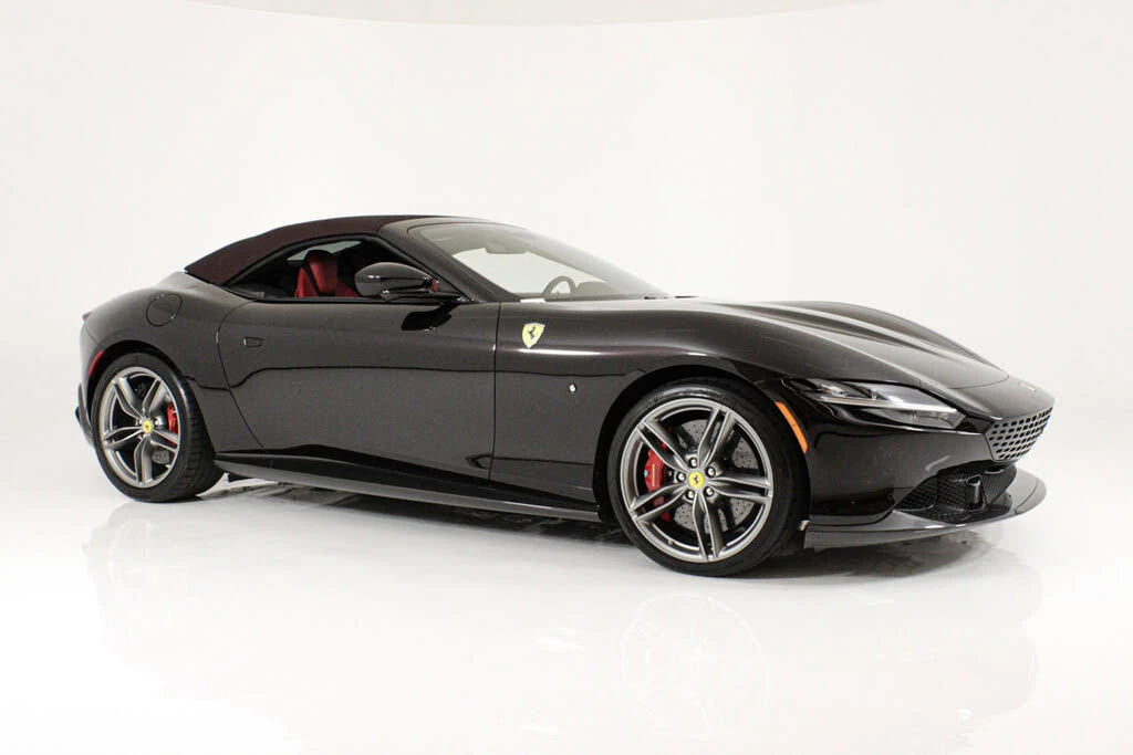 2024 Ferrari Roma Spider - Image 18 of 31