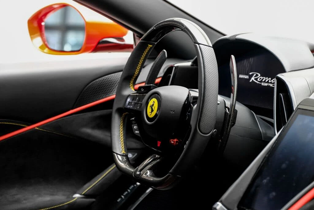 2024 Ferrari Roma Spider - Image 18 of 31